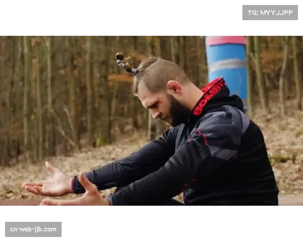 UFC 300联合主赛战报：普罗哈兹卡断头台降服获胜，获得冠军挑战权